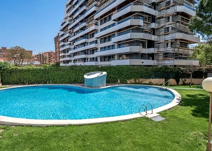 Palau De Vic Проживание в семье